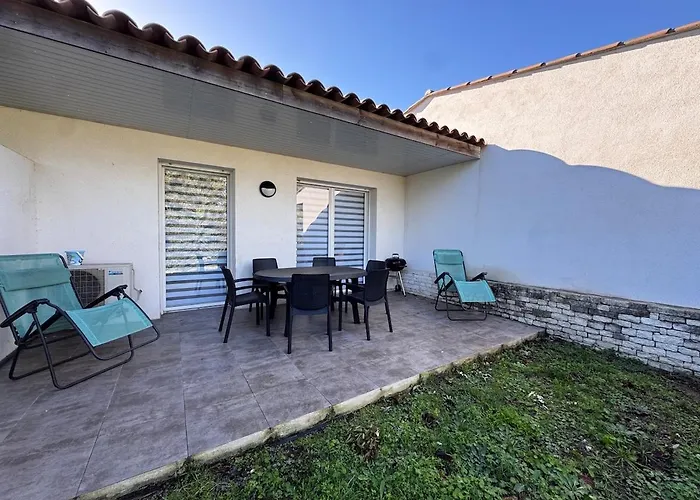 Casa de Férias Mini-villa With Swimming Pool In